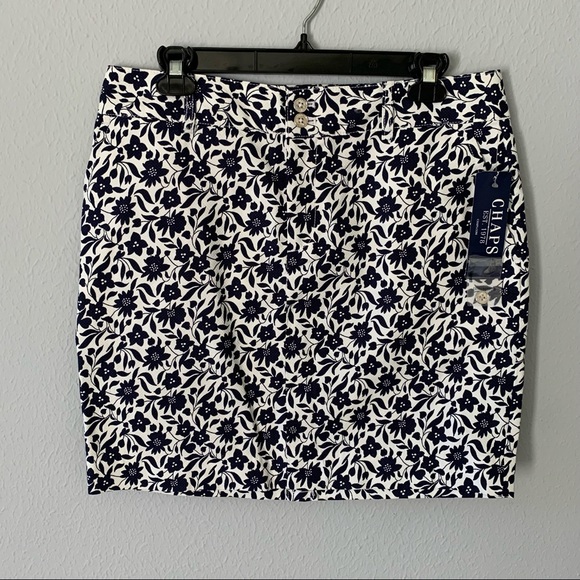 CHAPS FLORAL MINI SKIRT SIZE 10 - Picture 5 of 7